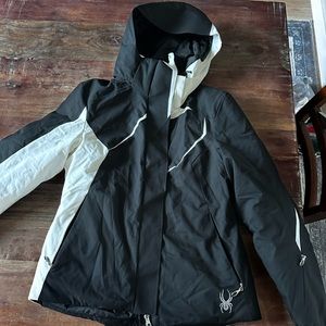 Women’s spyder ski coat size 4